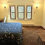 Bluebird Guesthouse