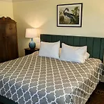 Bluebird Guesthouse