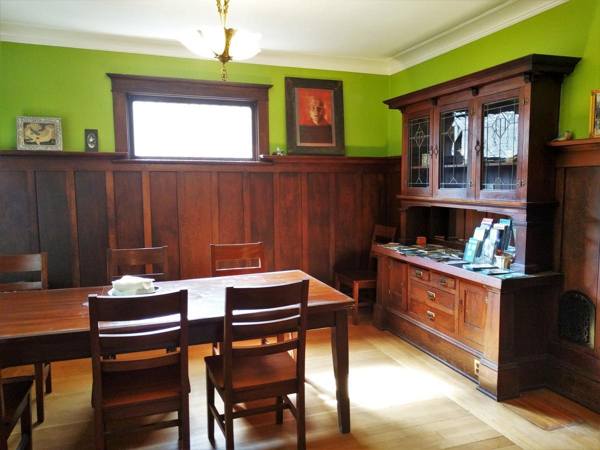 Inn Bluebird